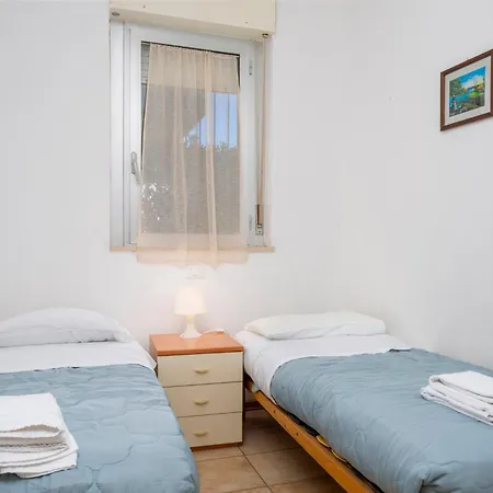 Guesthost - La Casa Al Mare With Parking Λινιάνο Σαμπιαντόρο