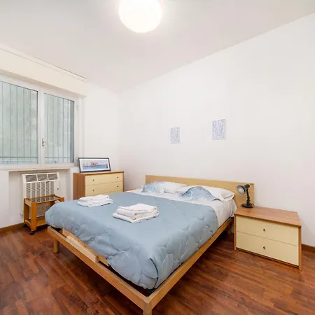 Guesthost - La Casa Al Mare With Parking