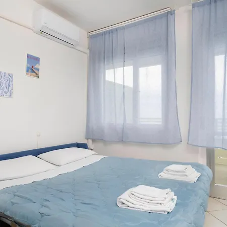 Guesthost - La Casa Al Mare With Parking شقة لينانو سابيادورو