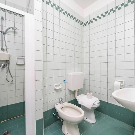 Guesthost - La Casa Al Mare With Parking *