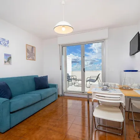 Guesthost - La Casa Al Mare With Parking شقة *