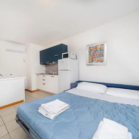 Guesthost - La Casa Al Mare With Parking Διαμέρισμα Λινιάνο Σαμπιαντόρο