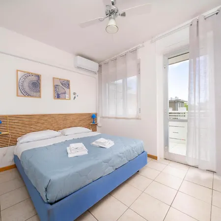 Guesthost - La Casa Al Mare With Parking Διαμέρισμα Λινιάνο Σαμπιαντόρο