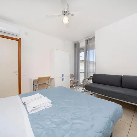 Διαμέρισμα Guesthost - La Casa Al Mare With Parking Λινιάνο Σαμπιαντόρο